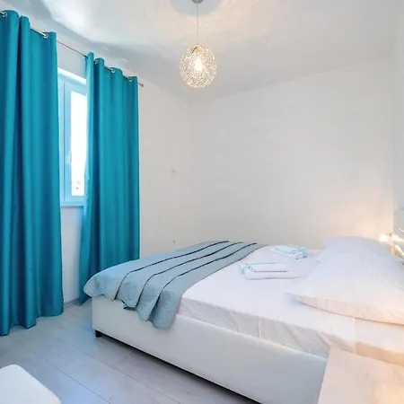 Apartmán Niki 2 *