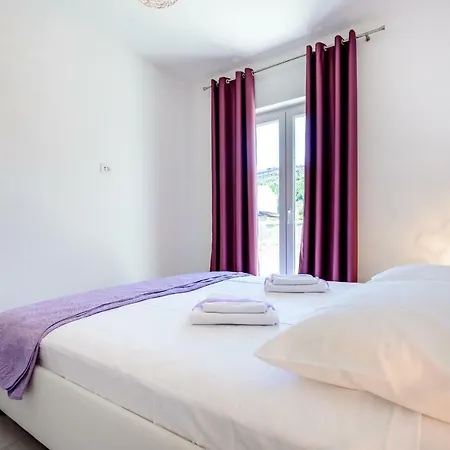 Apartmán Niki 2 *