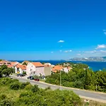 Niki 2 * Cavtat