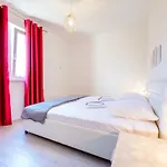 Niki 2 Apartment