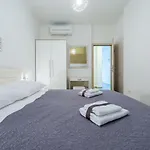 Niki 2 Apartment *