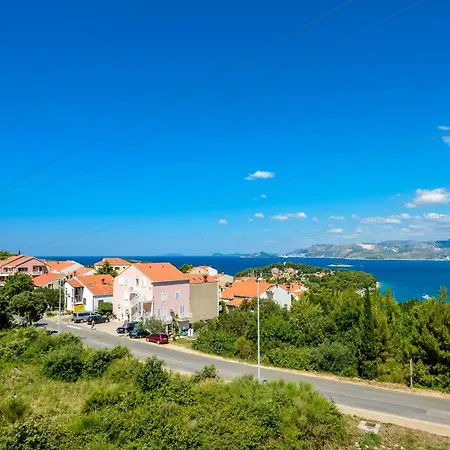 Niki 2 * Cavtat